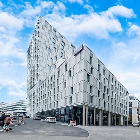 Premier Inn Stuttgart City Europaviertel Exterior photo